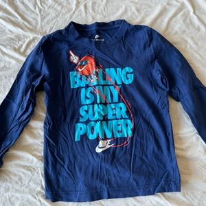 Little boys Nike long sleeve t-shirt size 7
